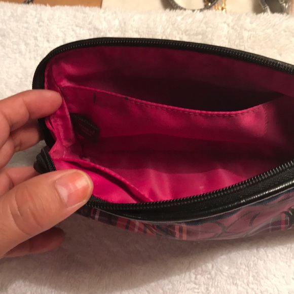 Coach - Picture 2 of 2